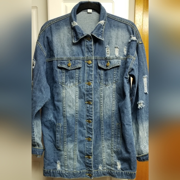 🍭Oversized distressed denim boyfriend shacket - Picture 5 of 5